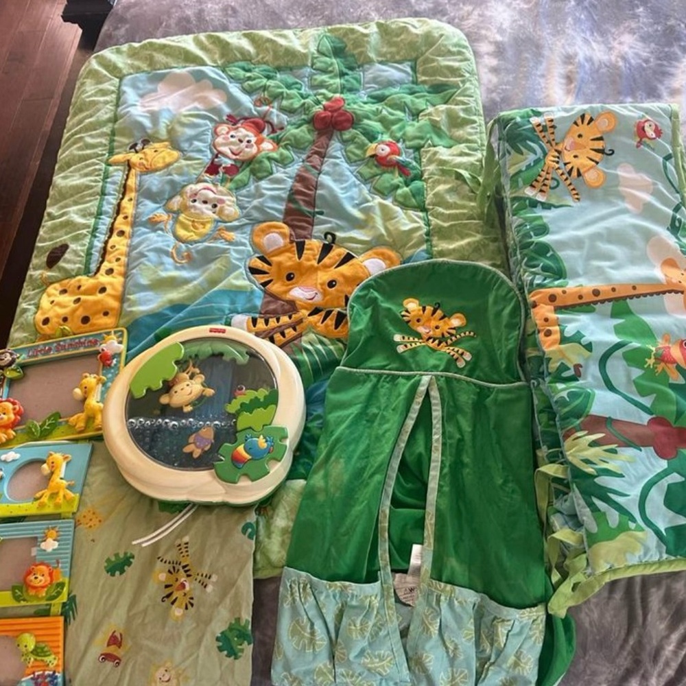 Crib bedding nursery set 8 piece